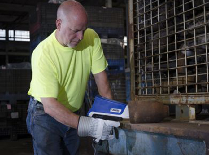 奥林巴斯手持式三元催化元素光谱仪  Vanta VCA